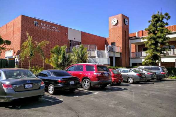California - Trường Trung Học Heritage Christian School - USA