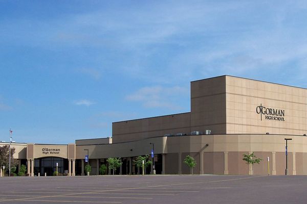 South Dakota - Trường Trung Học O’Gorman High School - USA