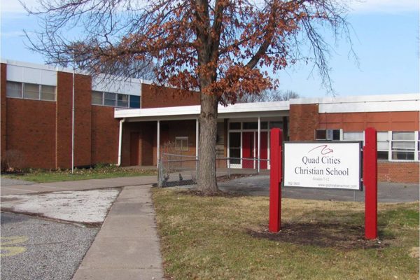 Illinois - Trường Trung Học Quad Cities Christian School - USA