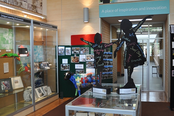 Trường Trung Học Tư Thục Hills Grammar School - New South Wales, Úc