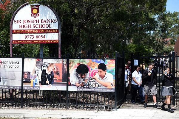 Trường Trung Học Sir Joseph Banks High School- New South Wales, Úc