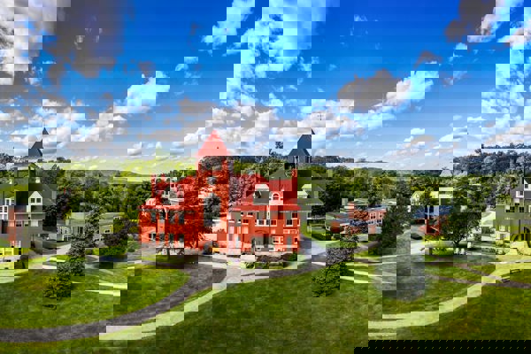 Maine - Trường Trung Học Hebron Academy - USA