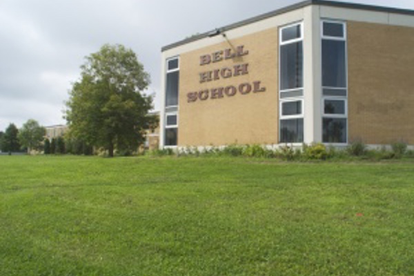 Trường Trung Học Bell High School – Ottawa, Ontario, Canada