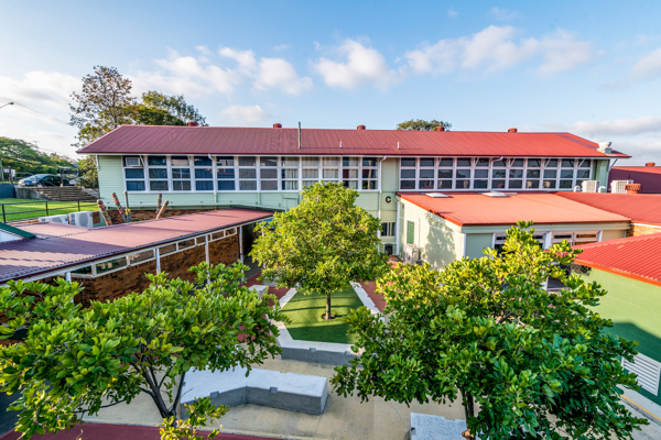 Trường Trung Học Balmoral State High School - Queensland, Úc