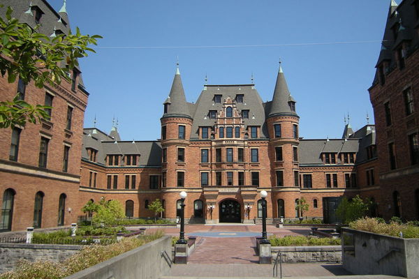 Washington - Trường Trung Học Tacoma Public Schools - USA