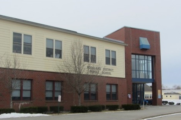 Trường Trung Học Rockland District High School – Rockland, Ontario, Canada