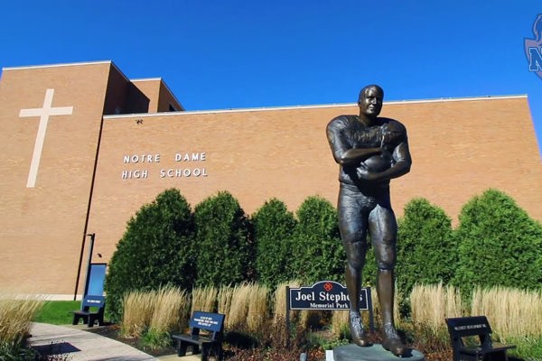 New York - Trường Trung Học Notre Dame High School - USA