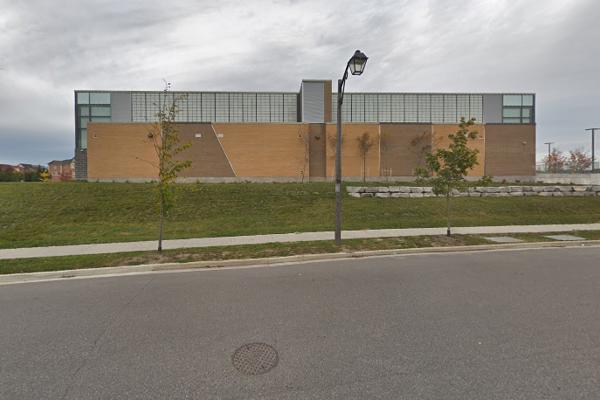 Trường Trung Học Bill Hogarth Secondary School – Markham, Ontario, Canada