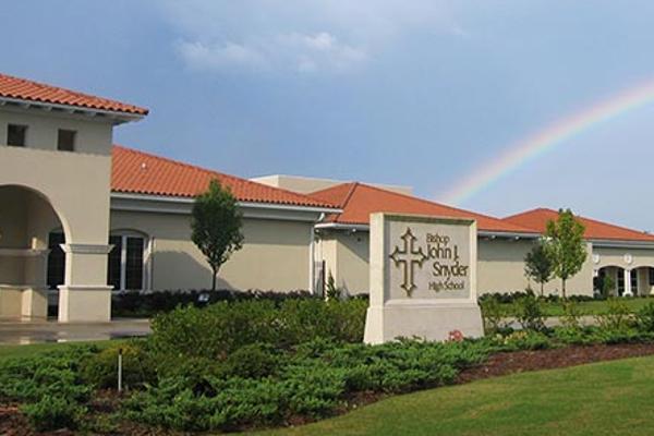 Florida – Trưòng Trung Học Bishop J Snyder High School – USA