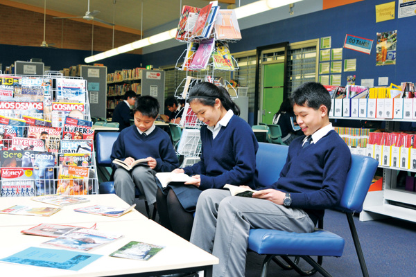 Trường Trung Học Carlingford High School - New South Wales, Úc