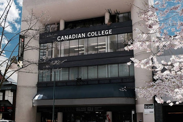 Trường Cao Đẳng Canadian College - British Columbia, Canada