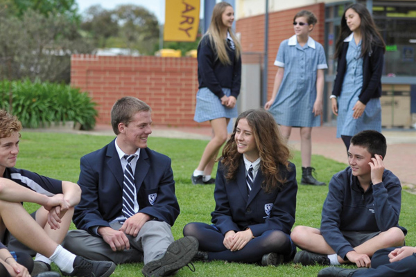 Trường Trung Học Eastern Fleurieu R-12 School - Southern Australia, Úc