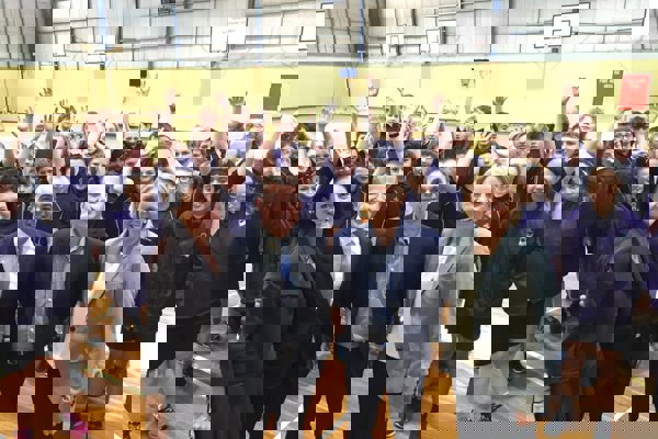 Trường Trung Học McClelland College - Victoria, Úc