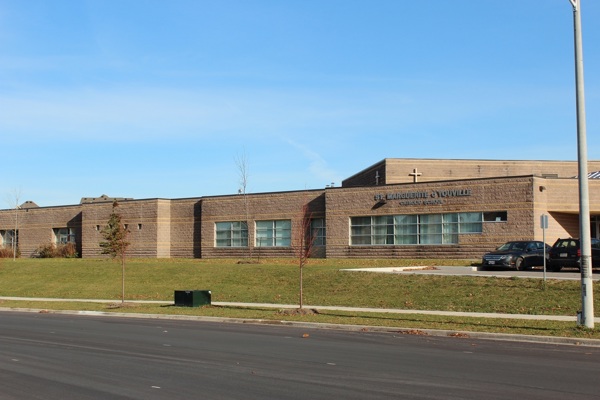 Trường Trung Học St. Marguerite d'Youville Secondary School – Brampton, Ontario, Canada